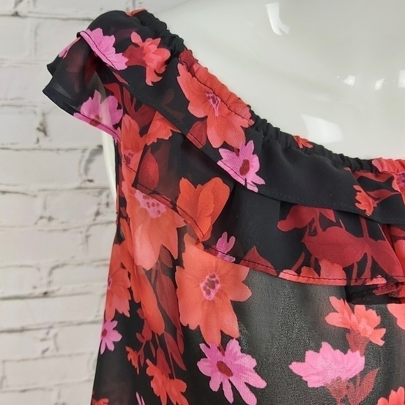 𝅺loft Floral Off Shoulder Top - Picture 4 of 9